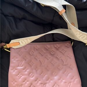 Louis Vuitton Mauve Crossbody Bag